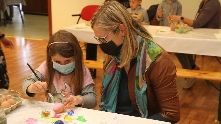 Na Goriškem barvali pirhe