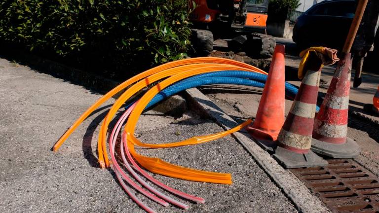 Optična vlakna bodo namestili po vseh vaseh