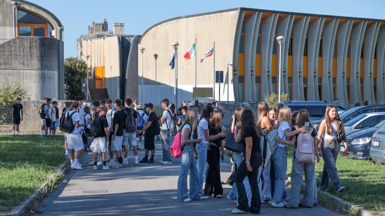 Pouk se je začel tudi na višjih srednjih šolah v Gorici (foto)