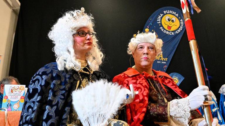 »V najinih družinah so bili vsi čisto nori na pust«