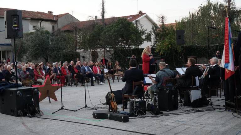 Partizanska pesem v spomin na Budala in Kajuha