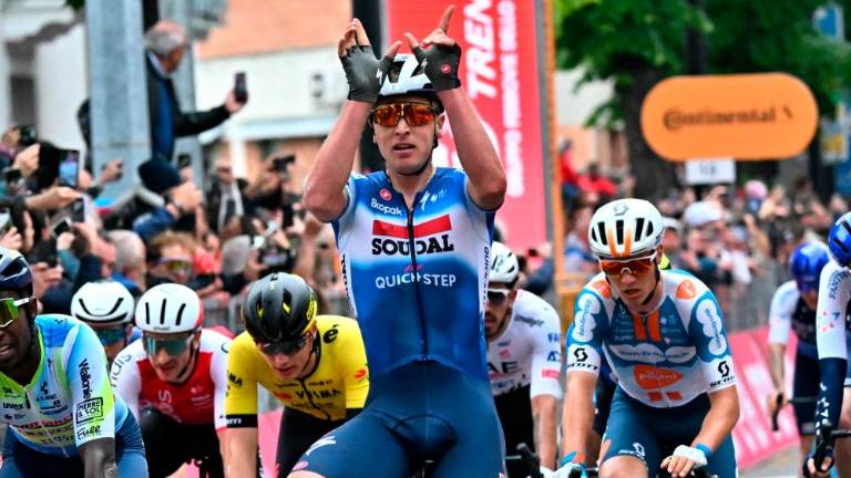 Zmaga Merlierju, Pogačar bi bil kmalu ugnal sprinterje