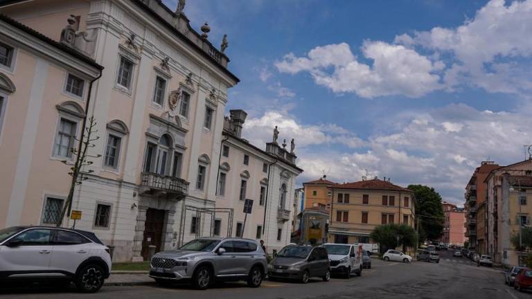 Trg Na Kornu čaka lepotni poseg