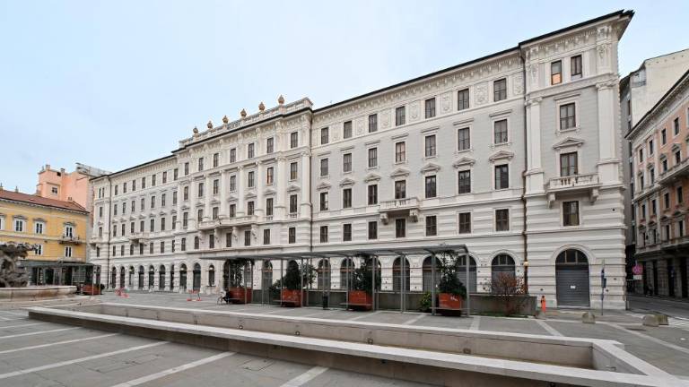 Na Trgu Vittorio Veneto štirizvezdični hotel