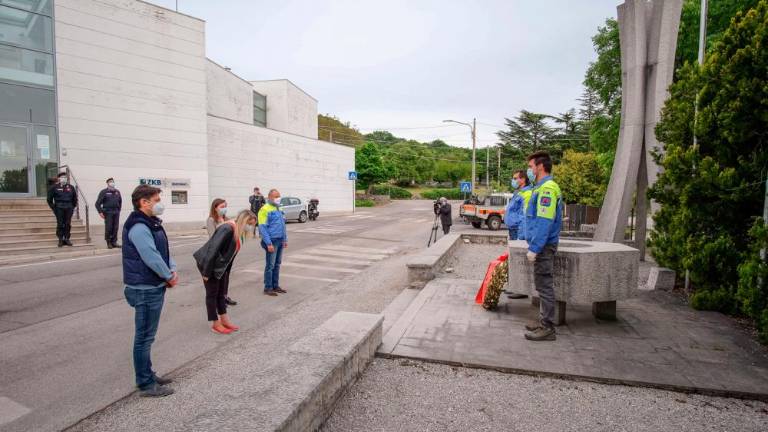 1. maj v Dolini, Zgoniku, Lonjerju in Gropadi