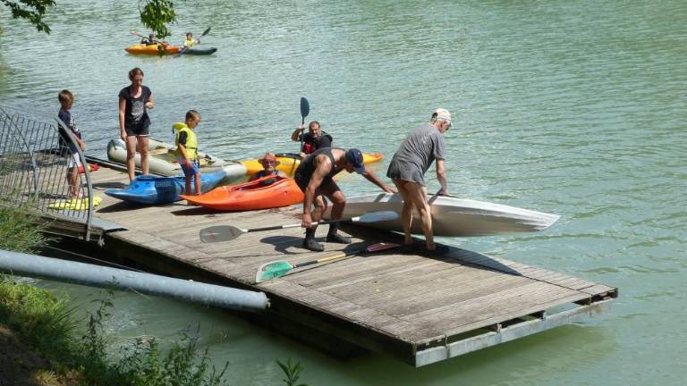 Prevzem priveza prvi korak do ureditve kopališča