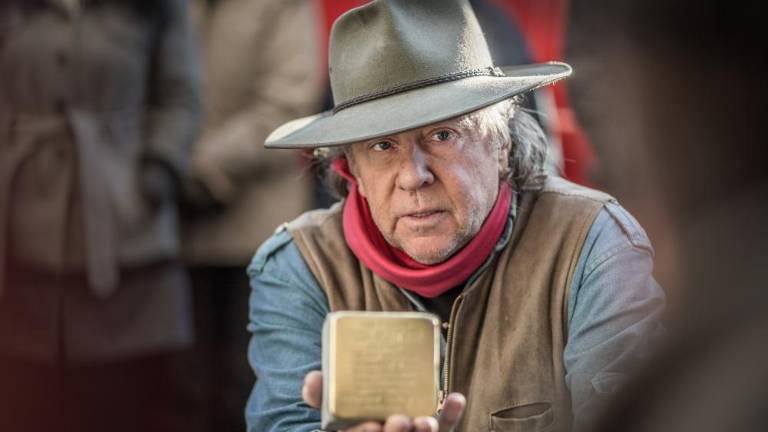 Tlakovci spomina za tri Doberdobce