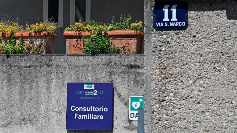 Razpolovitev v imenu kakovosti?