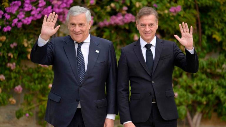 Tajani: O obnovi schengna ne odloča Italija