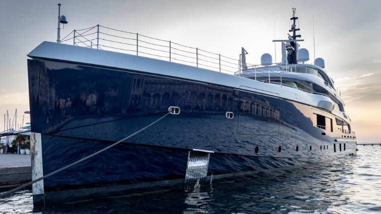 V Trstu mega jahta egiptovskega milijarderja