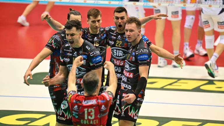 Prvi polfinalist superpokala v Trstu je Perugia