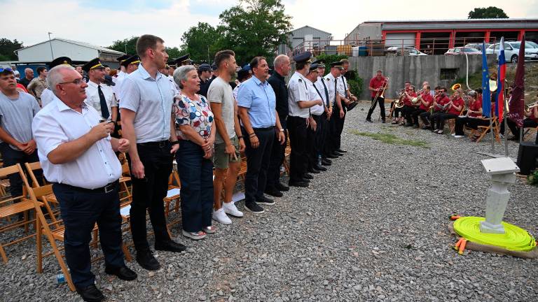 Postavili temeljni kamen za bodoči dom sežanskih prostovoljnih gasilcev