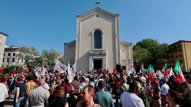 Pisan sprevod krenil od Sv. Jakoba