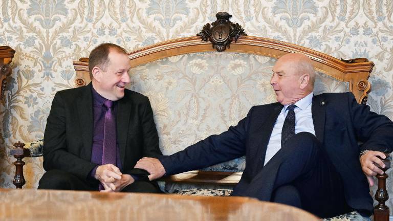 Mauriziu Marchesichu manjši mestni pečat za uspešno kariero