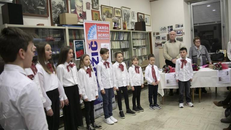 Obujanje spominov, potrjevanje prisotnosti