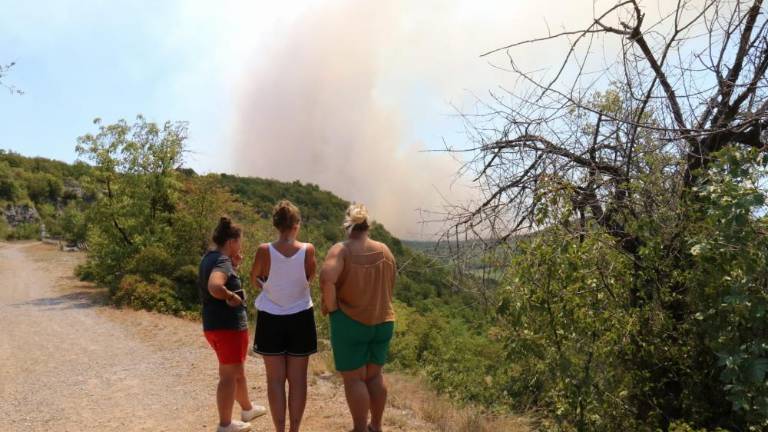 Na Gradini pomoč občanom, ki morajo zapustiti svoje domove (video)