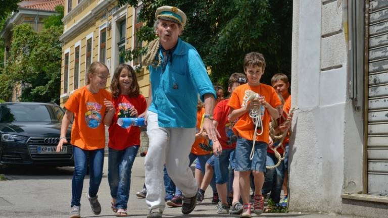Tretje&scaron;olci in ribič Pepe po sledeh tihotapcev ...