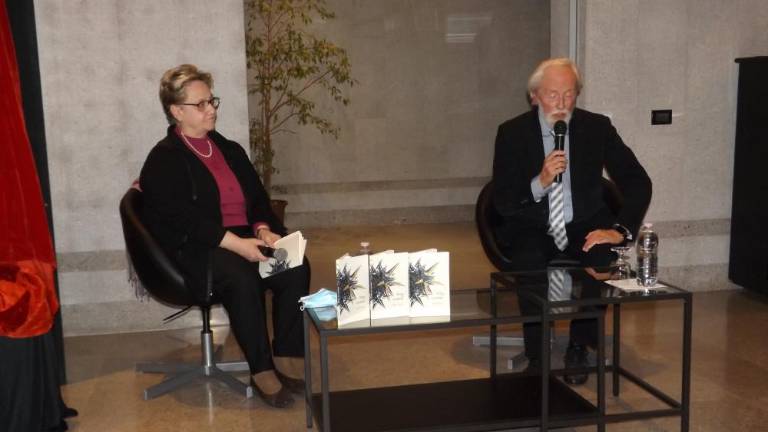 Tema in svetloba Janeza Povšeta