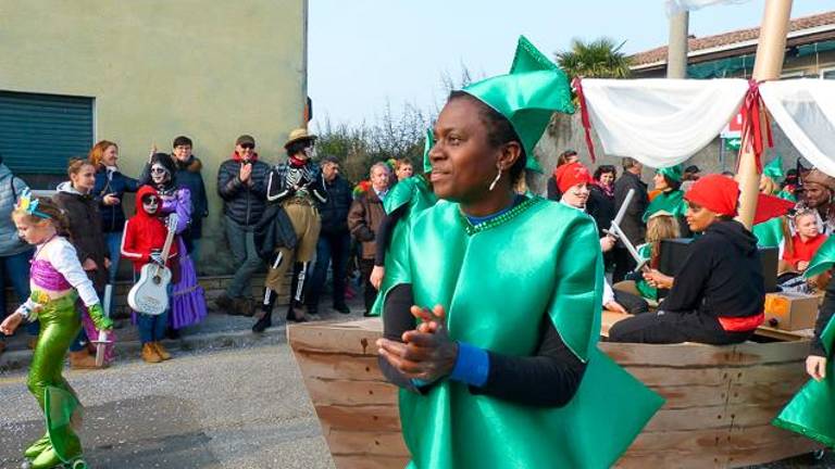 Sovodenjski pust razposajen in množičen