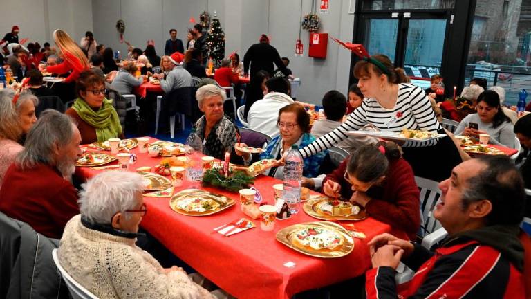 Goste pričakali s kosilom, prijazno besedo in toplim objemom