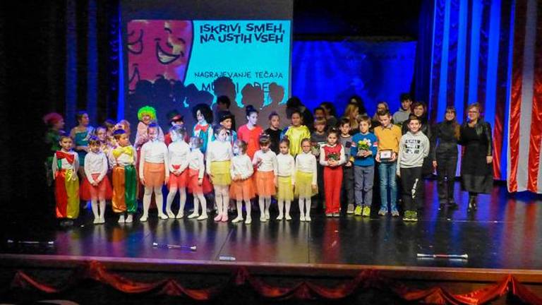 Nagradili udeležence Mladega odra