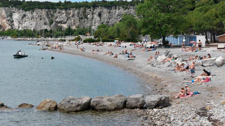 Slovenec sme v Sesljan, Italijan le izjemoma čez mejo