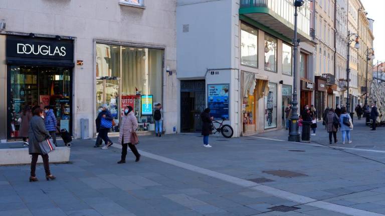 Furlanija Julijska krajina spet rumena