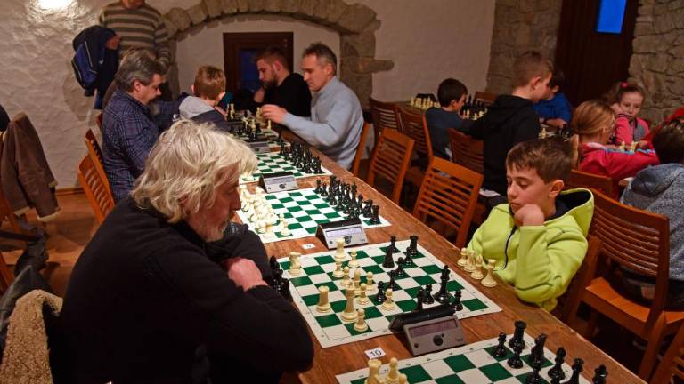 Lakovič, Juretičeva in Grudnova