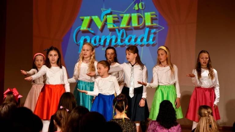 Zvezde pomladi s pravo bitko talentov