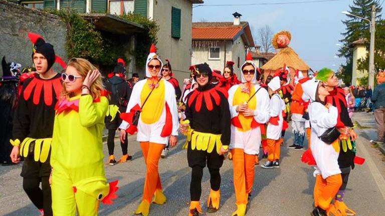 Sovodenjski pust razposajen in množičen