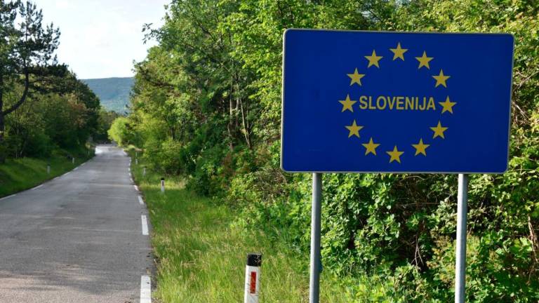 Spremenjen odlok za vstop v Slovenijo