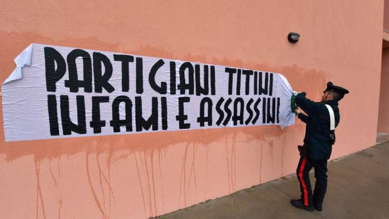 Tržaški vodja CasaPound obsojen zaradi plakatov