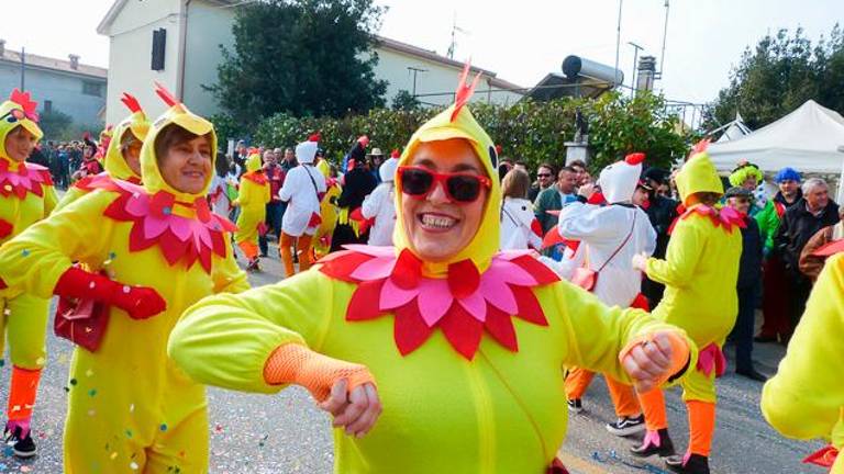 Sovodenjski pust razposajen in množičen