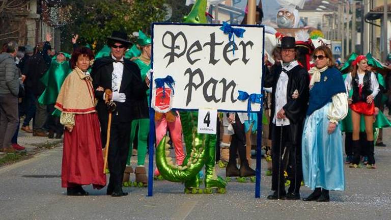 Sovodenjski pust razposajen in množičen