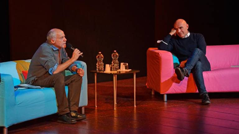 Sočna pripoved doživljanja neobičajnega časa in praznih rimskih ulic