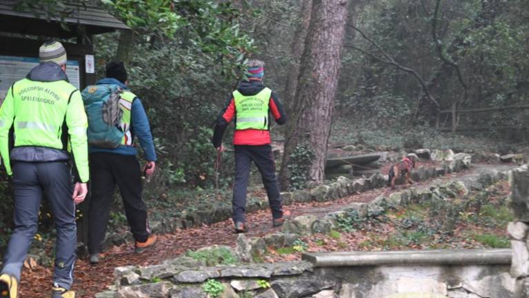 Nadaljuje se iskanje pogrešane ženske med Devinom in Sesljanom