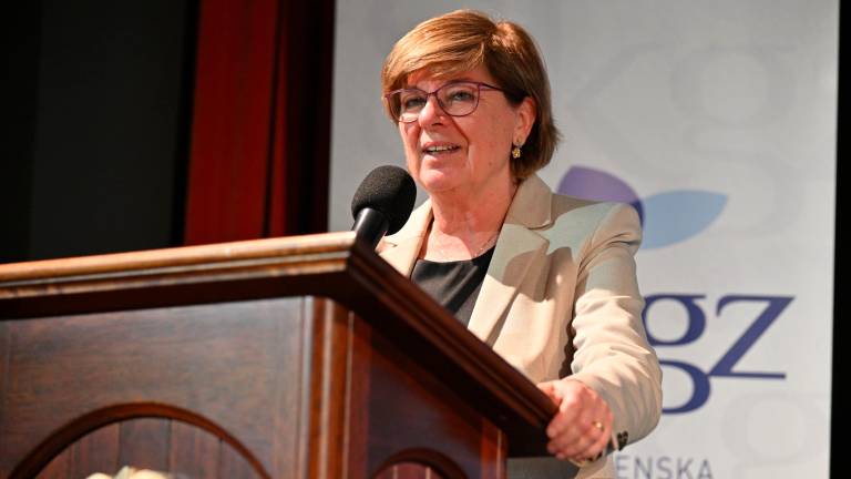 V Deželni posvetovalni komisiji Nives Cossutta