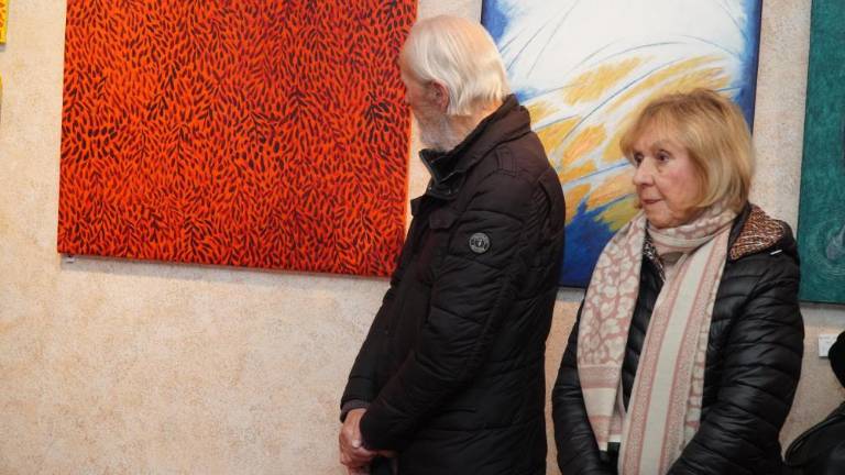 Z razstavo bodo pomagali bolnim in ostarelim