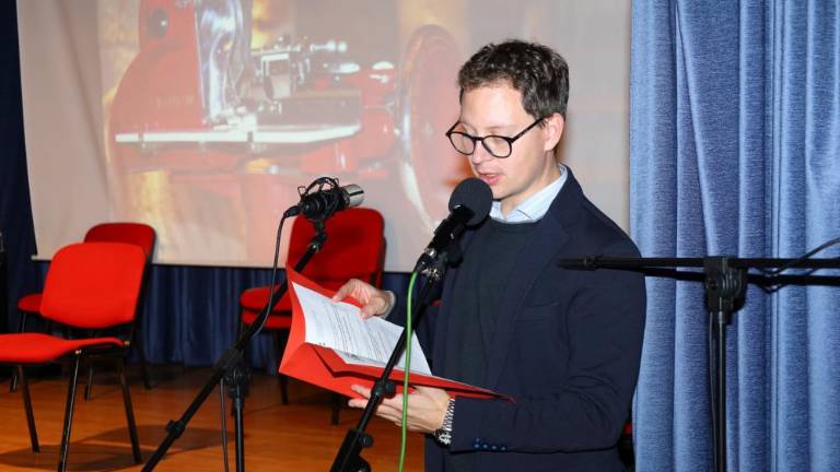 Na Kremenjakovem koledarju tokrat jameljske »kantine«