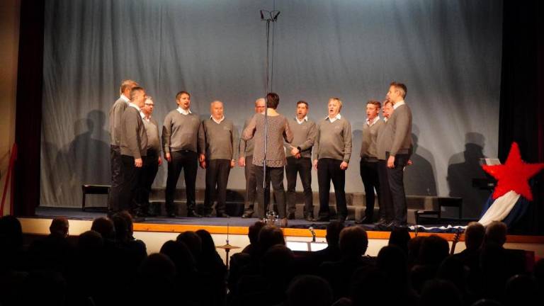 Sovodenjski spomenik po šestdesetih letih dobil rdečo zvedo