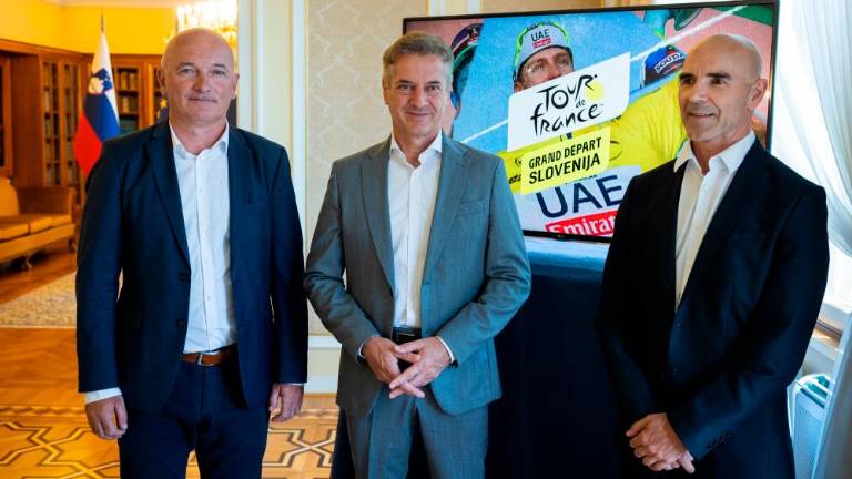 Premier Golob na letošnji Tour s predlogom treh tras za leto 2029