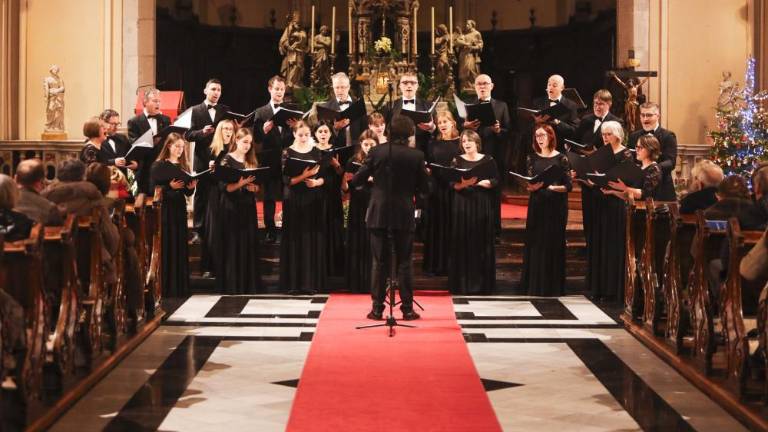 Božični koncert v znamenju topline in lepih želja