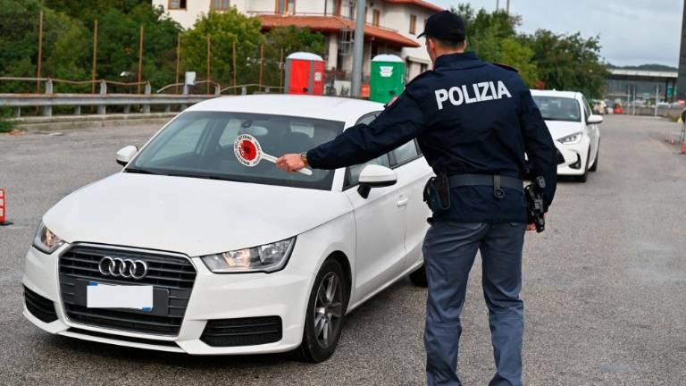 Začel se je nadzor na meji (foto)