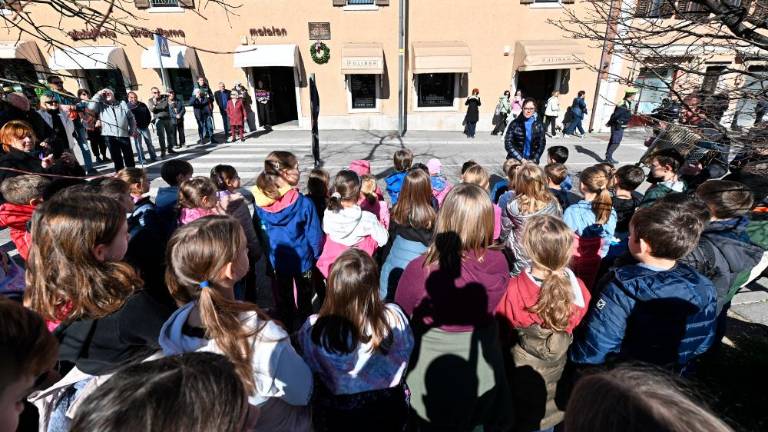 Spomnili so se kurirke Rozalije