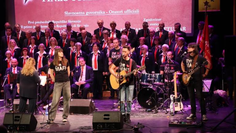 Napovedali vojno vojni