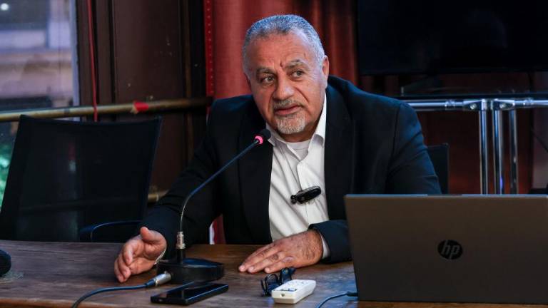 Med obiranjem oljk v Palestini se preliva kri