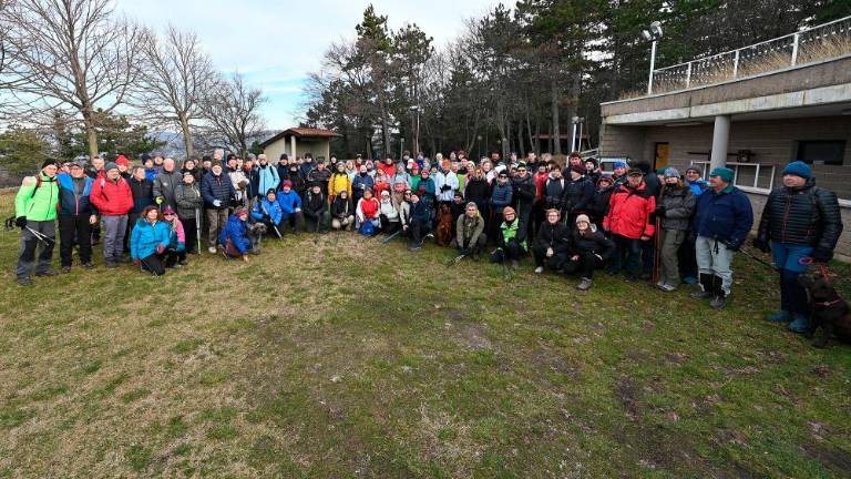 Povezali so poti, ki jih je prekinila meja