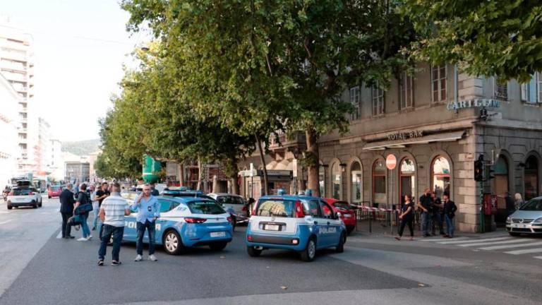 Streljanje sredi Trsta