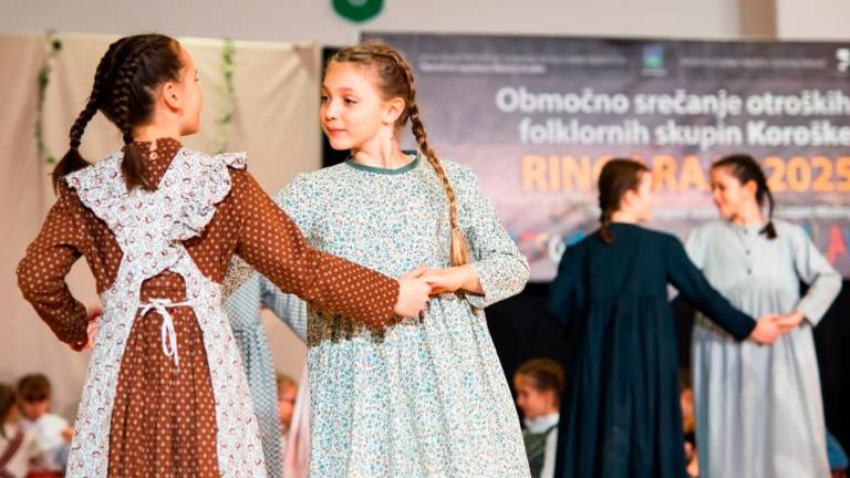 Tedni ljubiteljske kulture v znamenju čezmejnega povezovanja