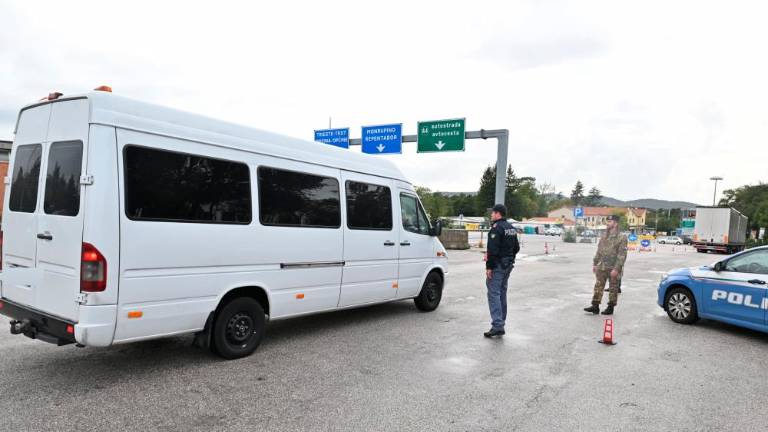 Začel se je nadzor na meji (foto)